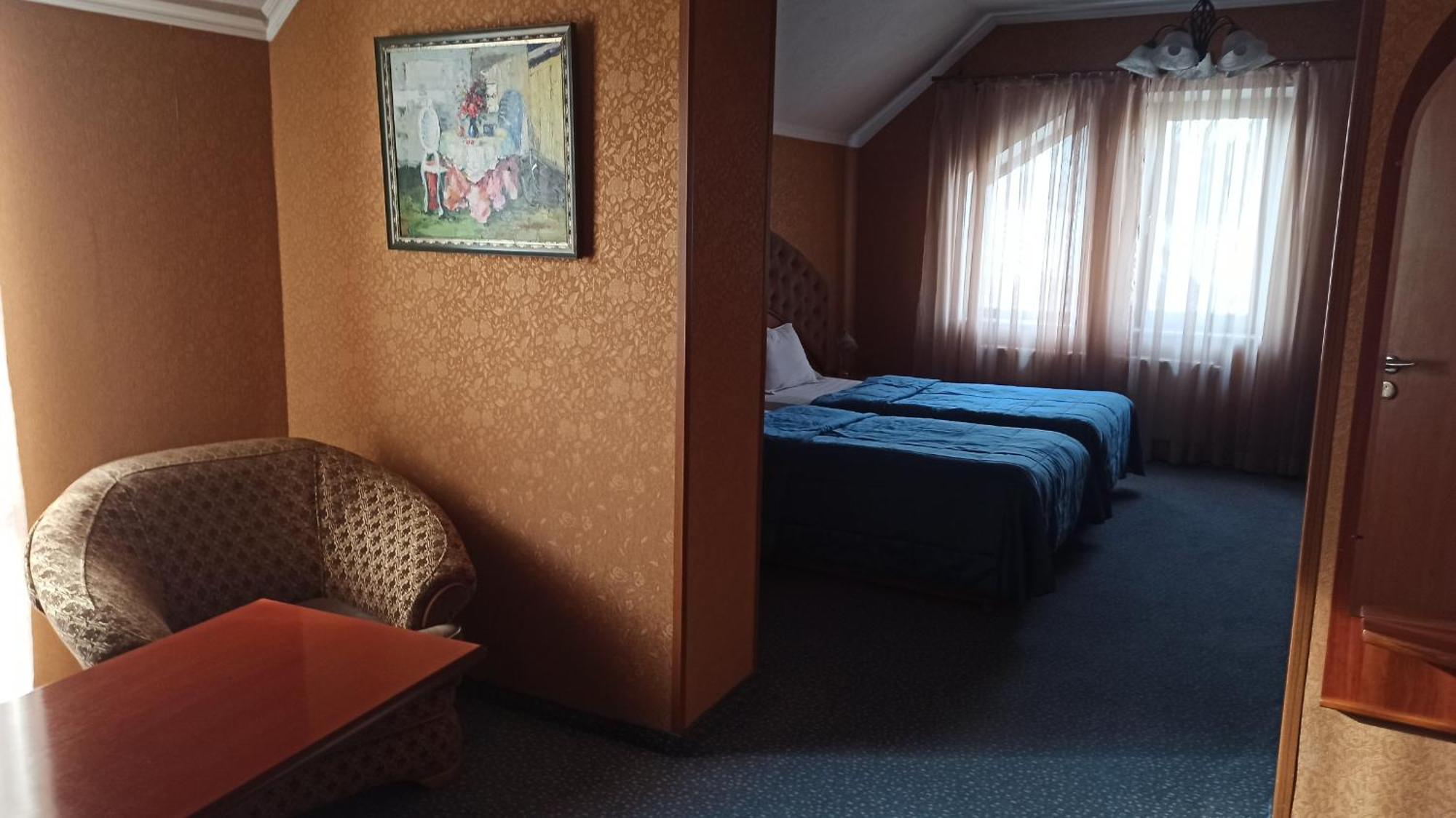צ'יסינאו Luna Hotel מראה חיצוני תמונה